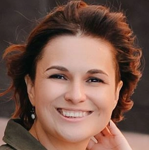 Анна Баженова